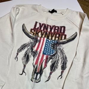 COPY - Forever 21 crewneck vintage sweater